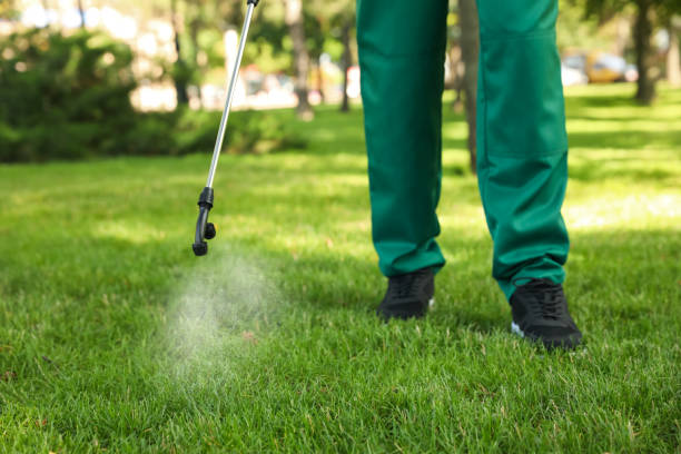 Best Exterminator Services  in Genoa City, WI